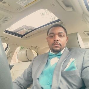 Meet your Posher, Donte